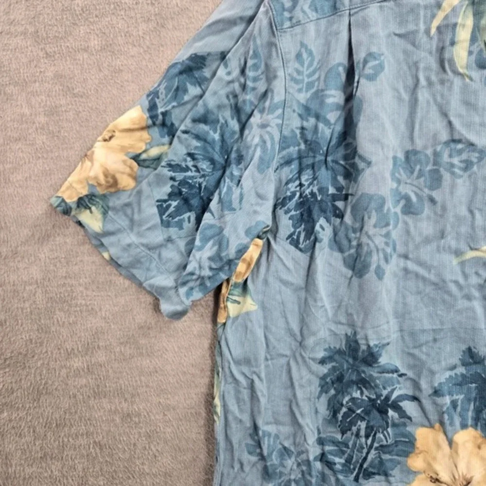 Caribbean‎ Joe Men Button Up Shirt Large Blue Floral Hawaiian Pocket Collar